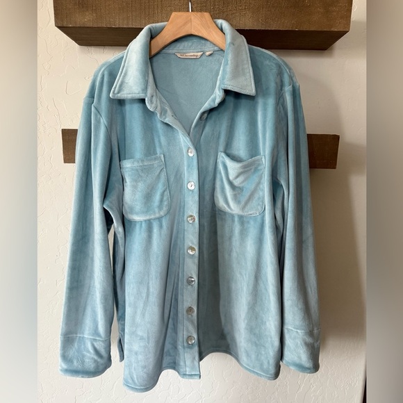 Soft Surroundings|Soft teddy button down shirt jacket (shacket) in blue•••Size L - Picture 4 of 15